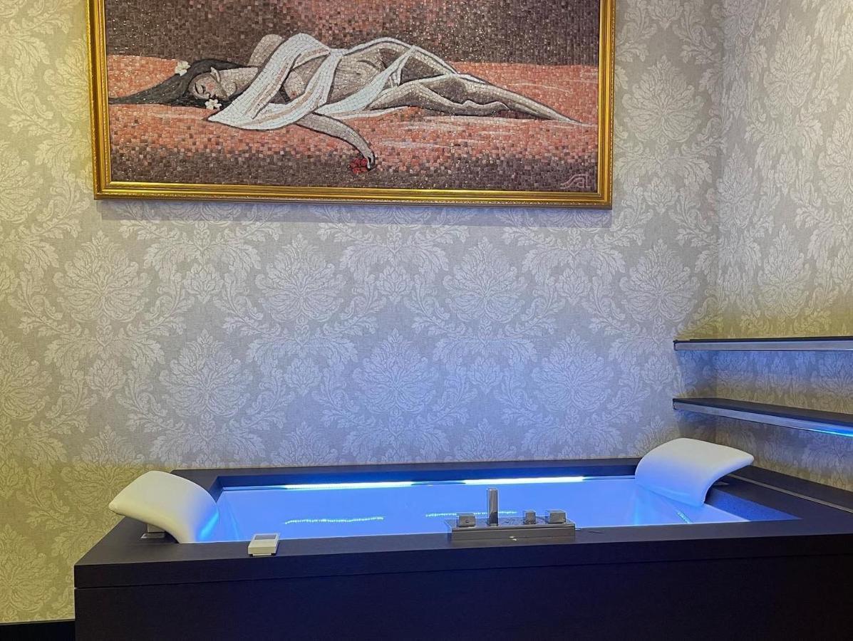 Deluxe Resort And Spa Koplik Kültér fotó