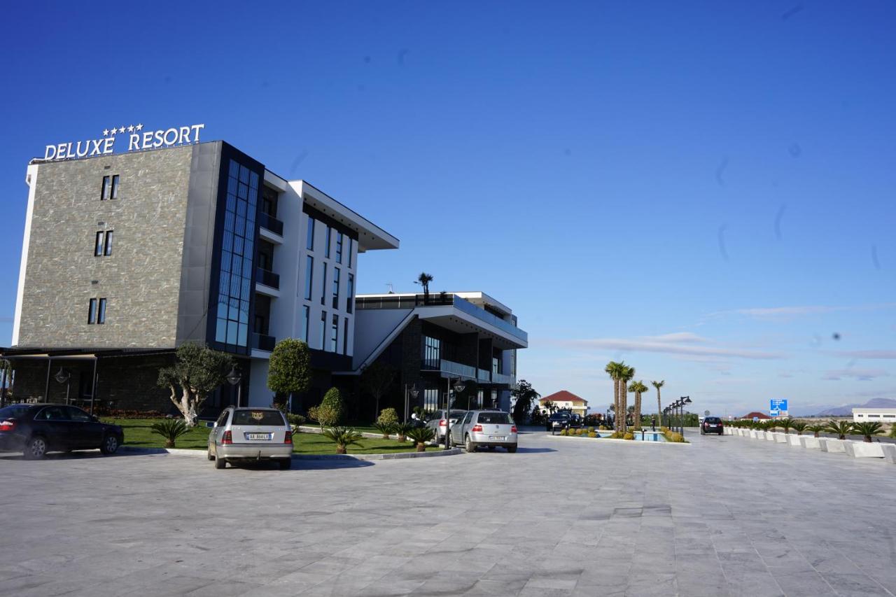Deluxe Resort And Spa Koplik Kültér fotó