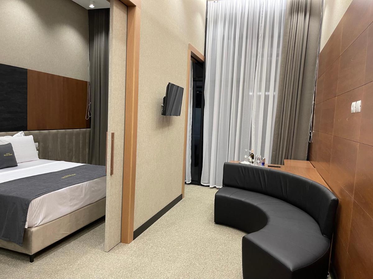 Deluxe Resort And Spa Koplik Kültér fotó